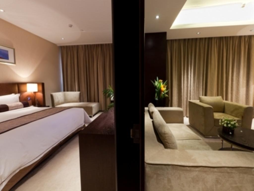 Jiazheng International Energy Hotel Huaqiao  Eksteriør bilde